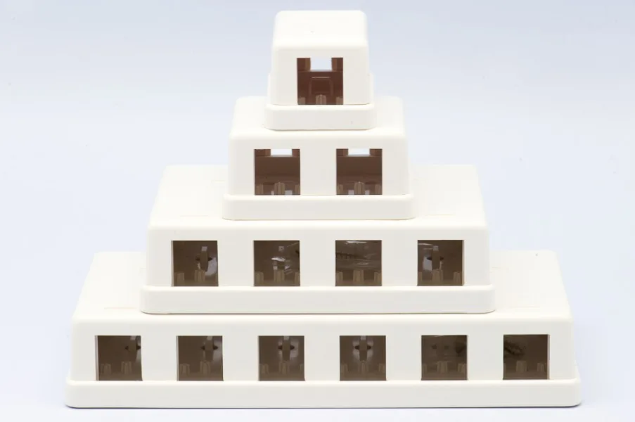 Surface Mount Box 4 Outlet